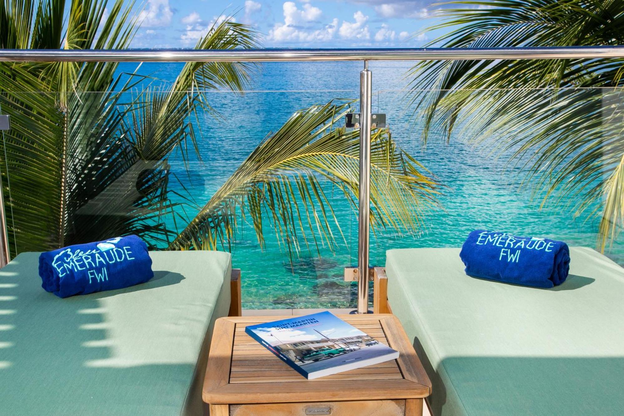 Bleu Emeraude Hotel Grand Case Exteriör bild